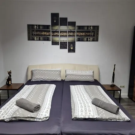 Sweet Homestay *