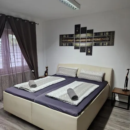 Sweet Homestay *