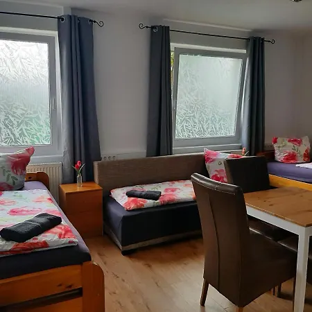 Sweet Homestay Sarstedt